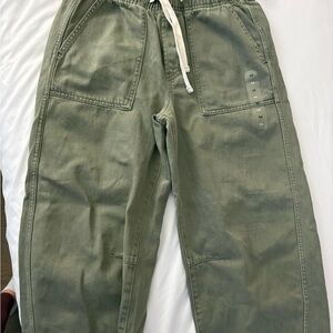 GAP Women’s Pull-On Barrel Pants